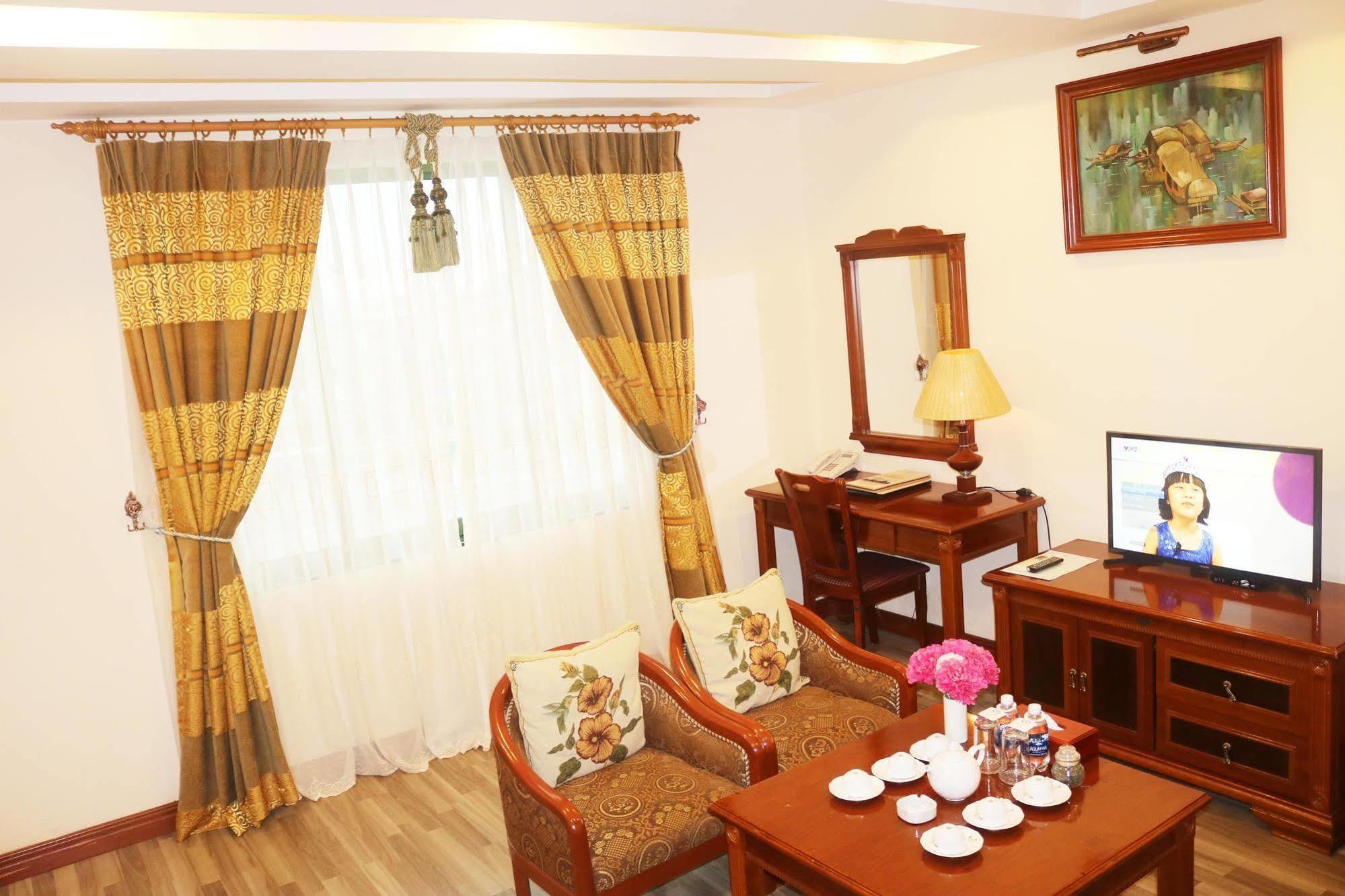 Central Hotel Quảng Ngãi Exterior foto