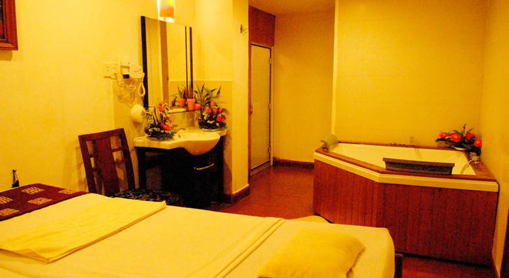 Central Hotel Quảng Ngãi Exterior foto
